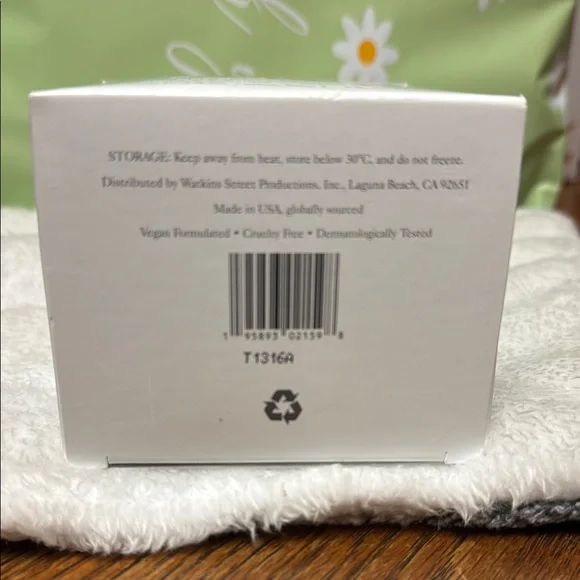 ACT OF WELLNESS NWB FULL SIZE EXFOLIATING & MASK Skincare Set - Picture 5 of 6